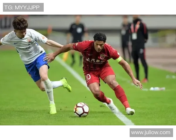 武汉网球队以64分领跑邀请赛积分榜展现强劲实力